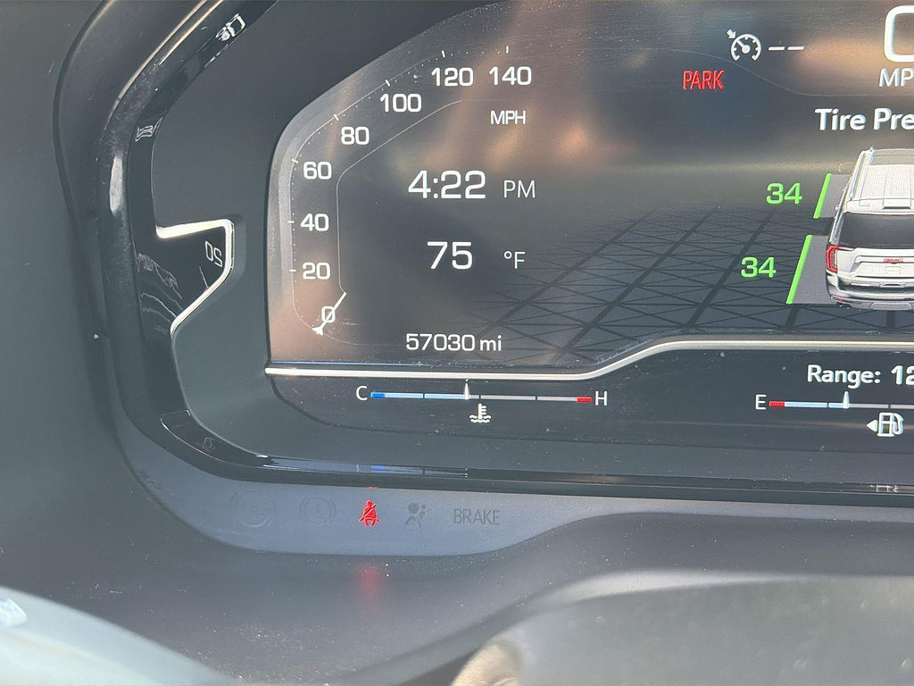 Used 2024 GMC Yukon Denali RWD image 11