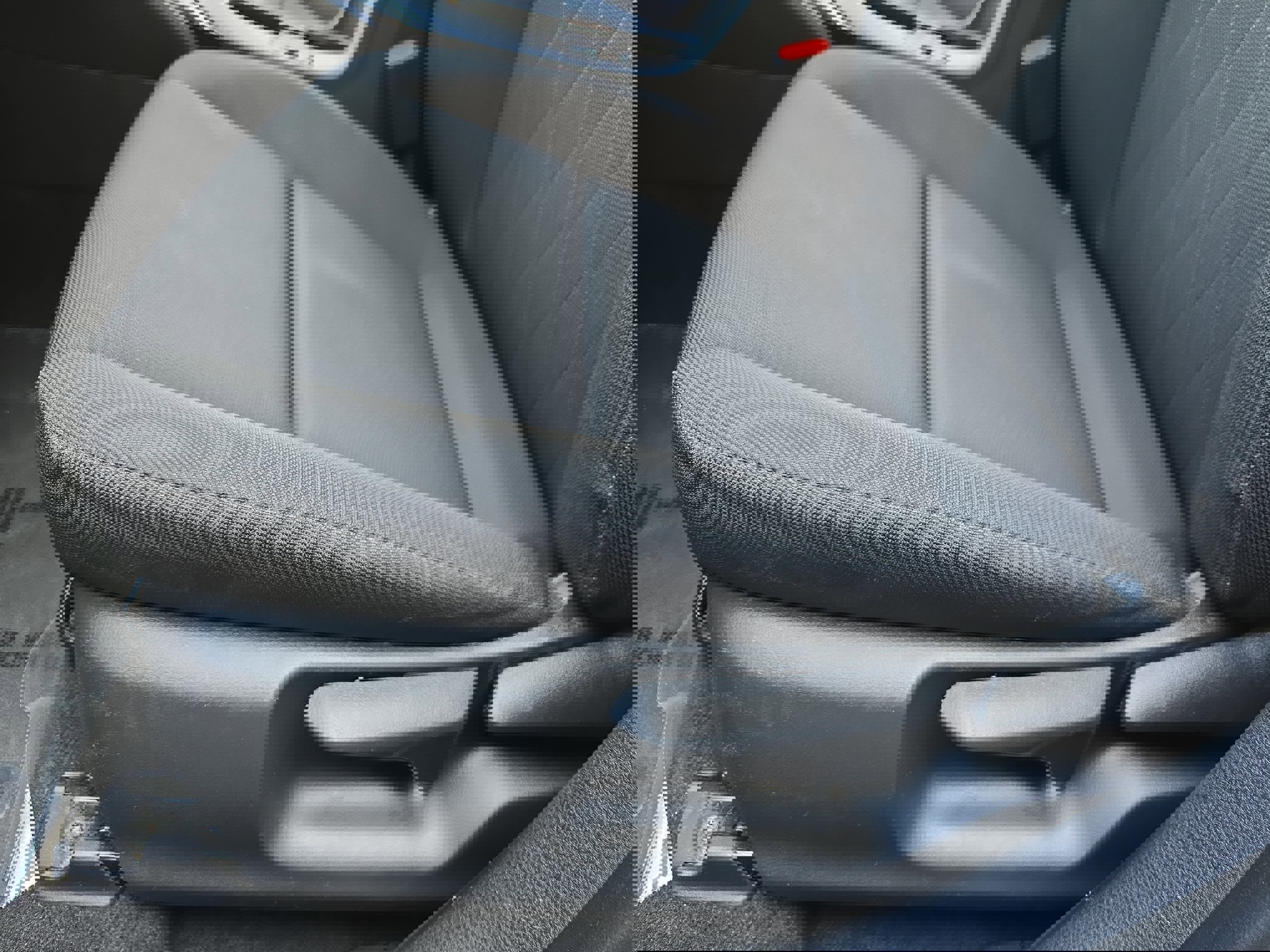 Used 2024 Toyota Corolla LE image 30