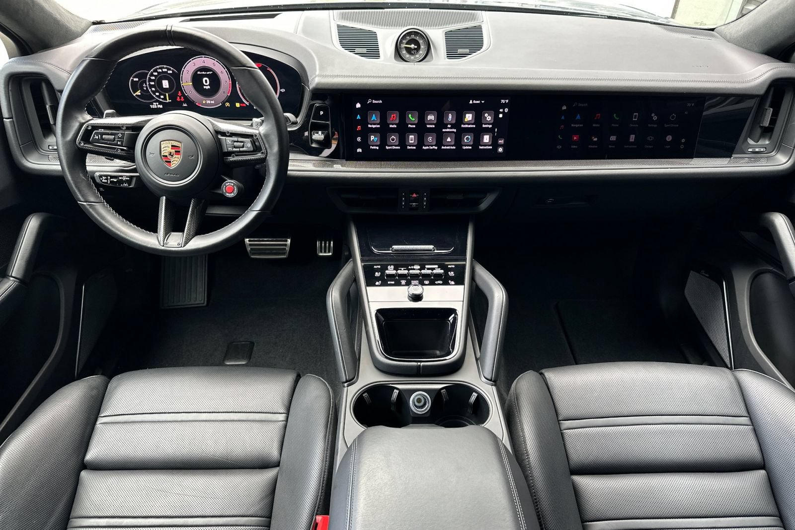 Certified 2024 Porsche Cayenne Turbo GT AWD/4WD image 6