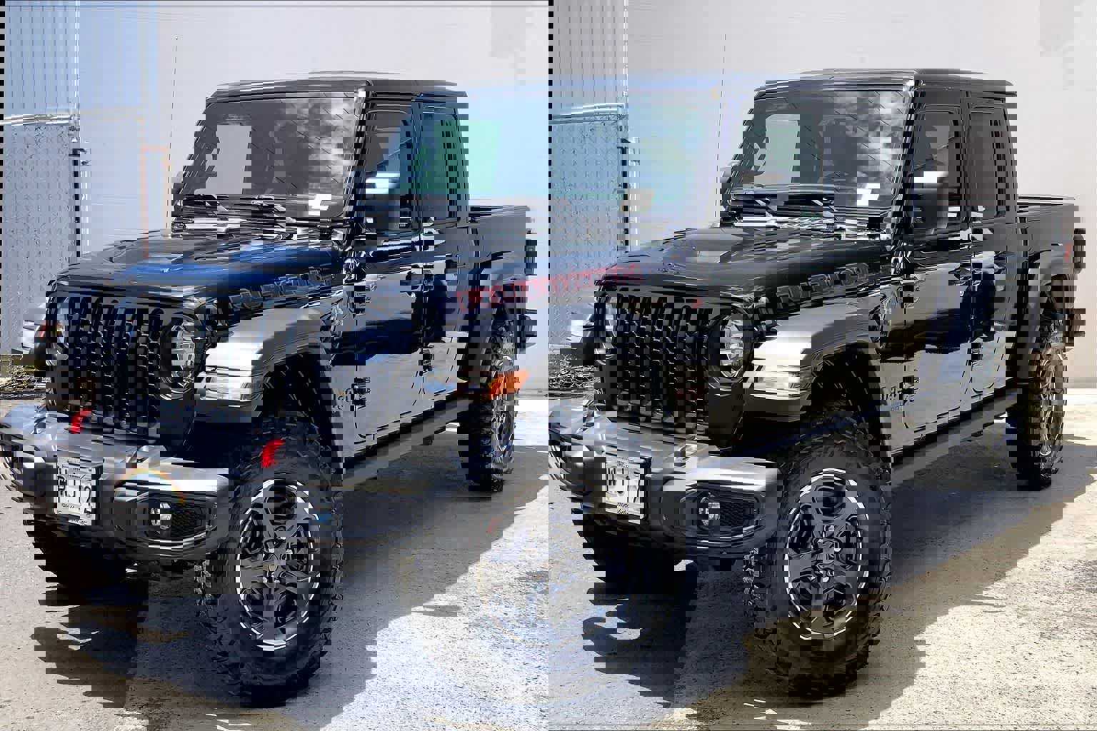 Used 2021 Jeep Gladiator Rubicon AWD/4WD image 1