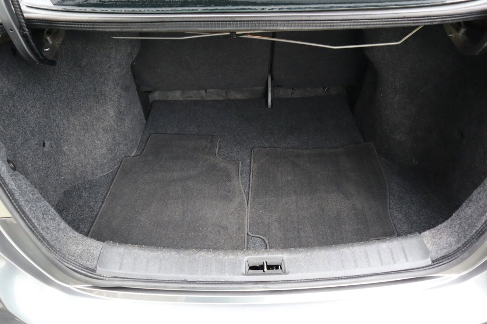 Used 2017 Nissan Sentra SV image 13