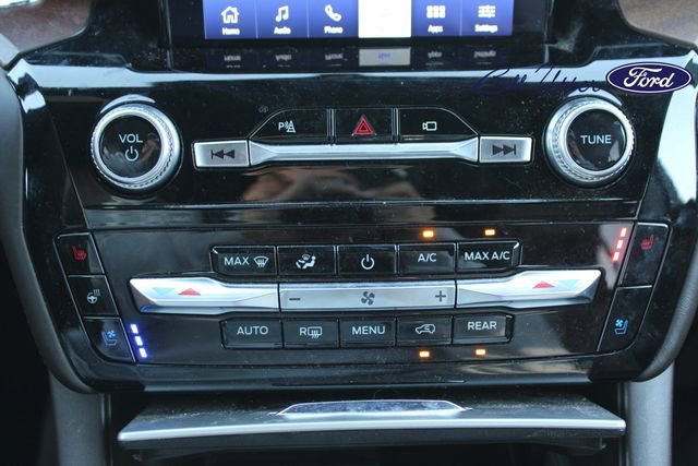 Used 2023 Ford Explorer King Ranch w/ Technology Package image 18