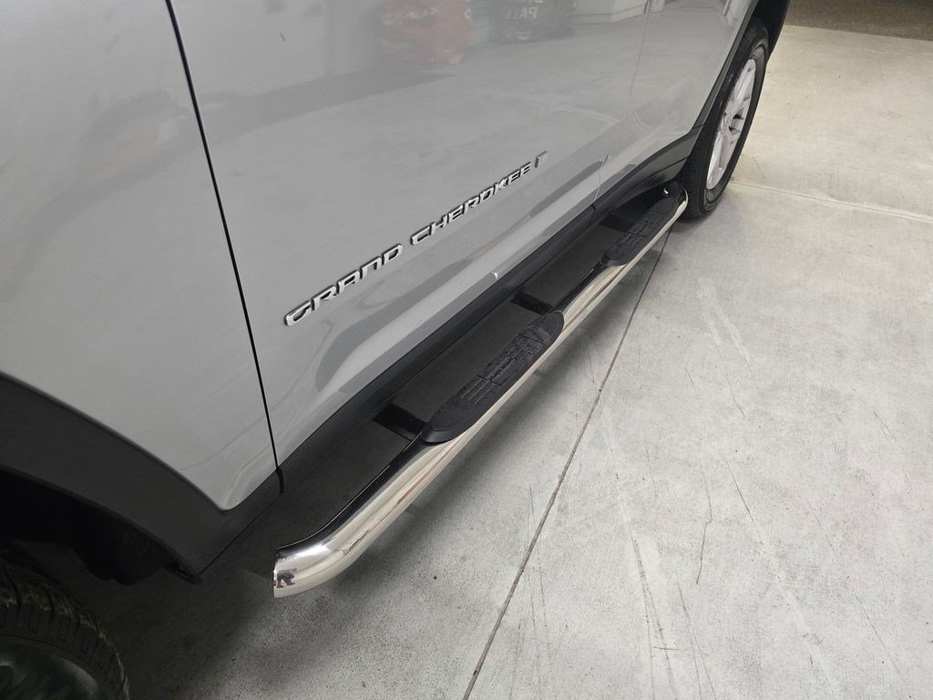 Used 2022 Jeep Grand Cherokee Limited RWD image 10