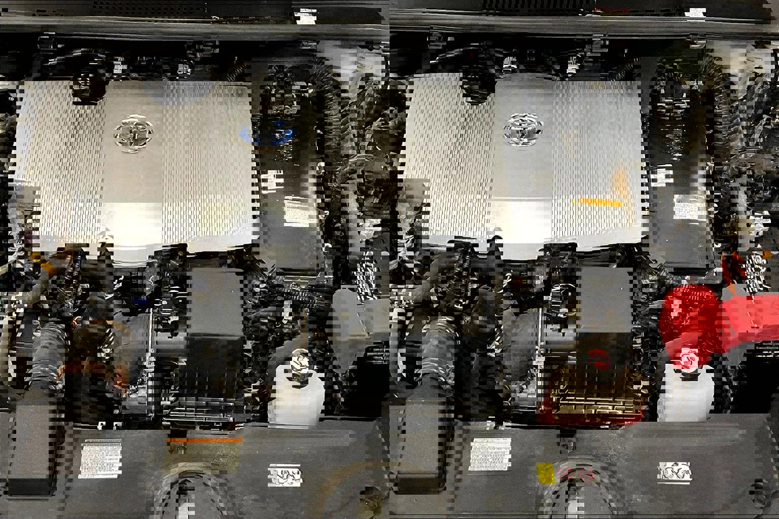 Used 2020 Toyota Prius LE image 29