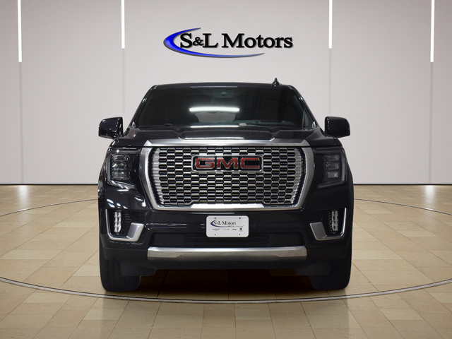 Used 2024 GMC Yukon Denali AWD/4WD image 2