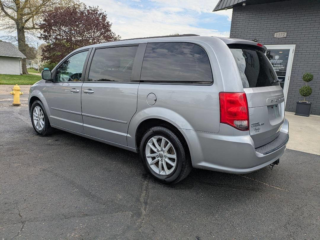 Used 2015 Dodge Grand Caravan SXT w/ UConnect Hands-Free Group image 3