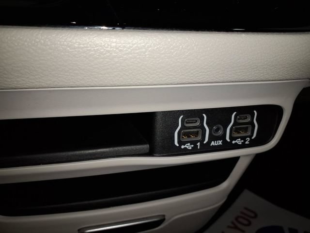Used 2023 Chrysler Voyager LX FWD image 26