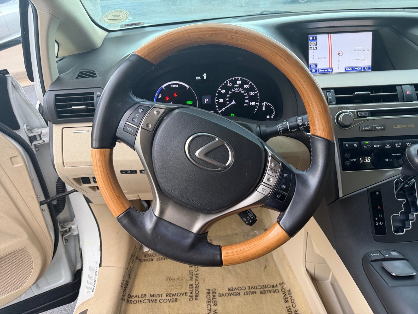 Used 2014 Lexus RX 450h AWD image 9
