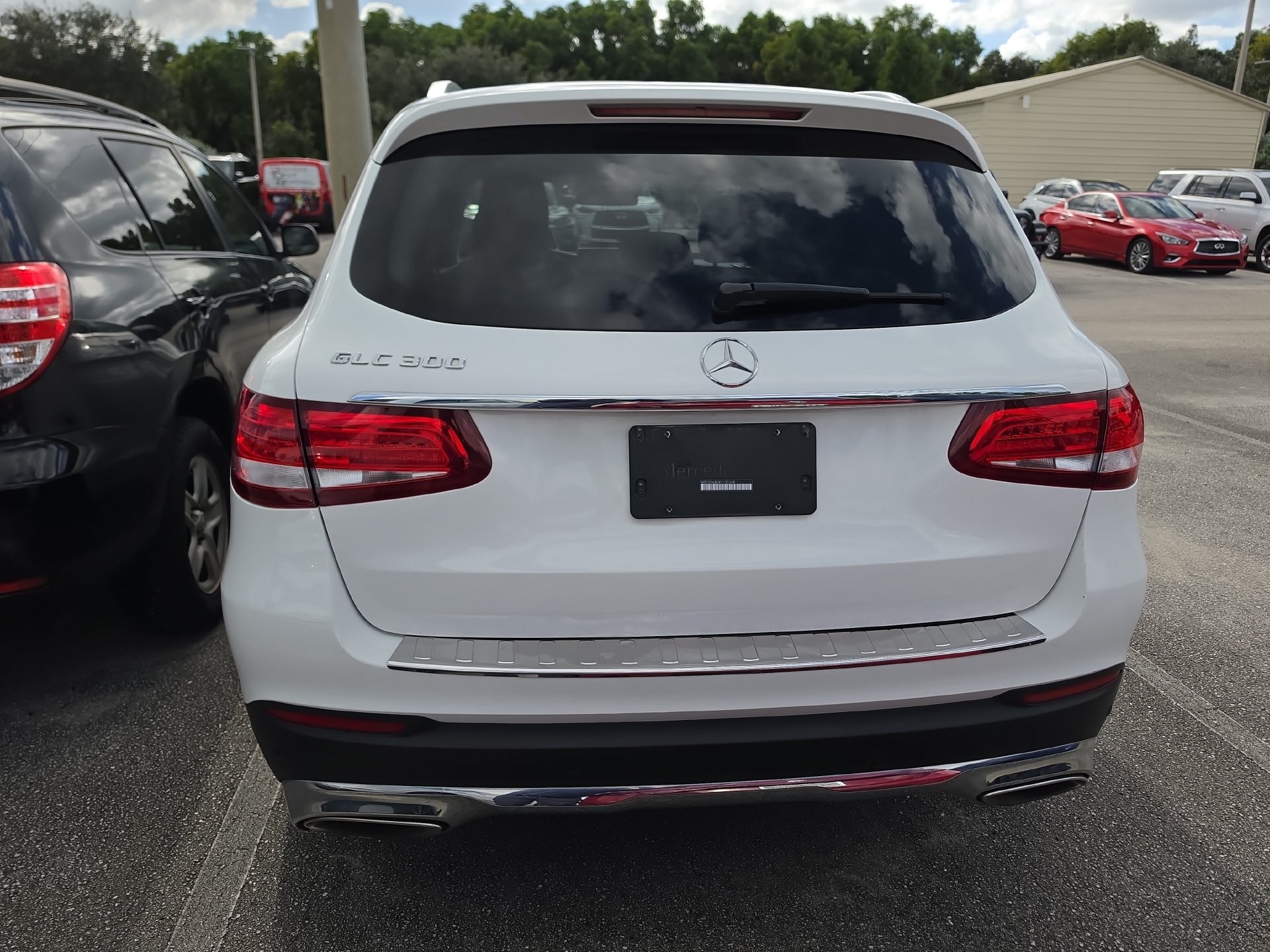 Used 2019 Mercedes-Benz GLC 300 image 6