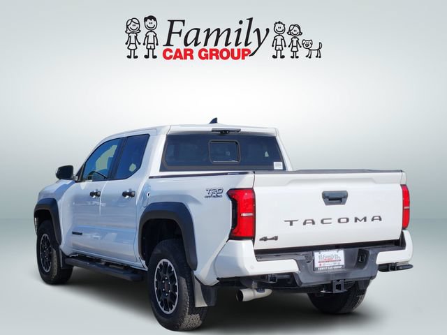 Used 2024 Toyota Tacoma TRD Off-Road w/ TRD Off Road Premium Package AWD/4WD image 3