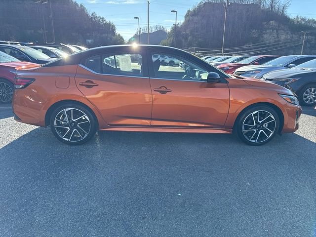 Used 2024 Nissan Sentra SR image 2
