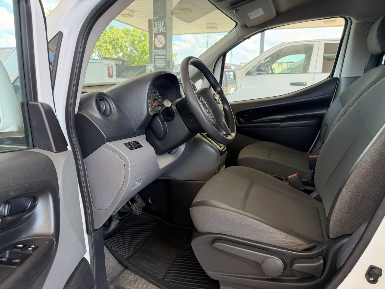 Used 2021 Nissan NV200 SV image 22