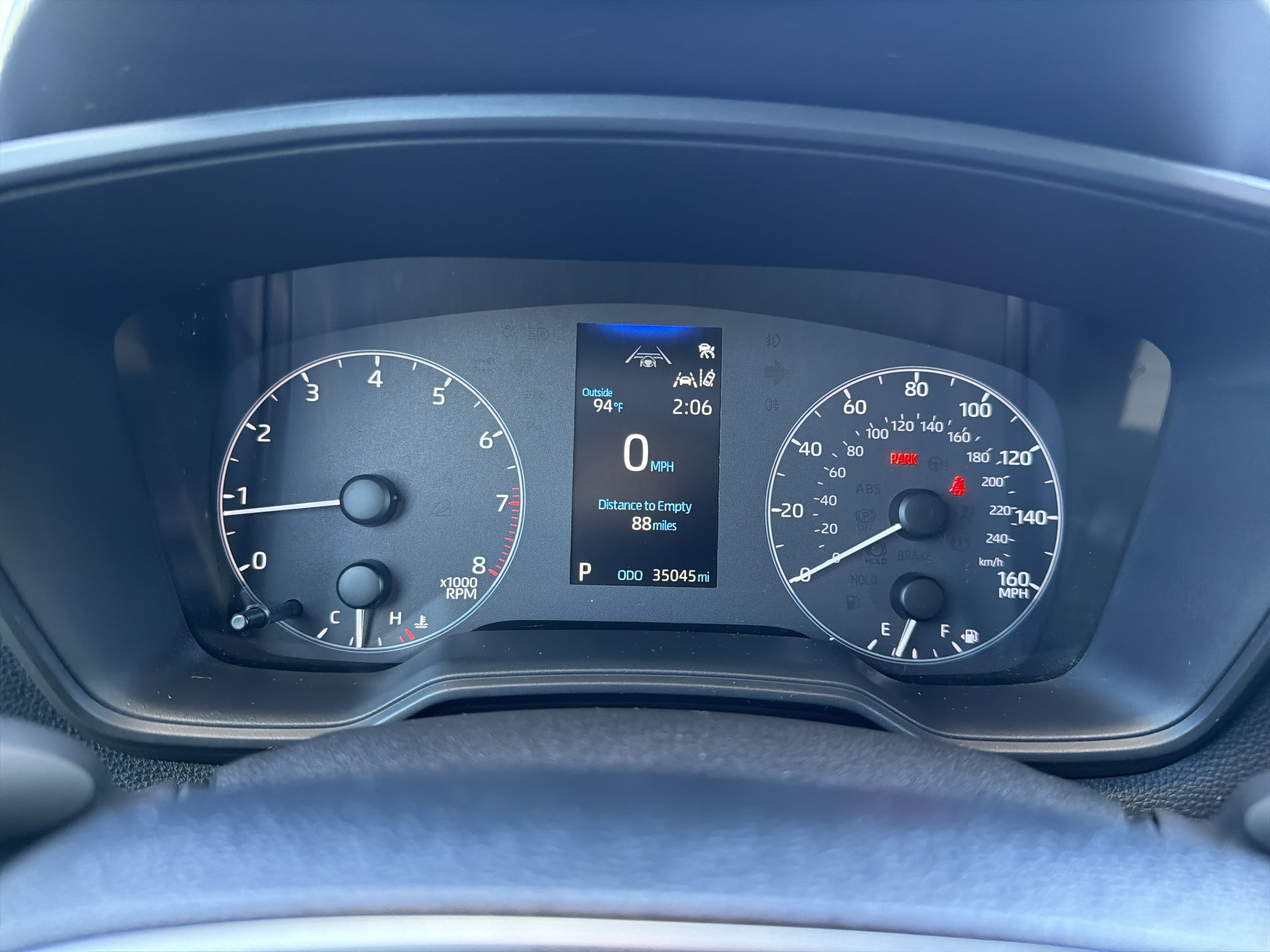 Certified 2025 Toyota Corolla Cross LE FWD image 12