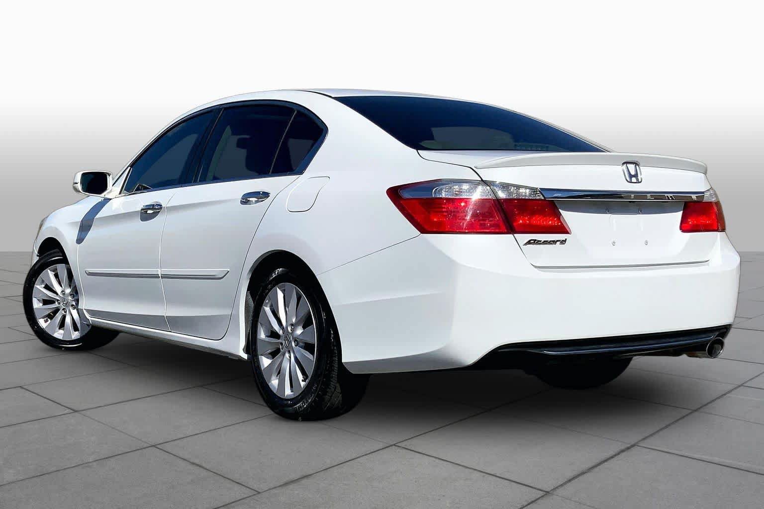 Used 2013 Honda Accord EX image 11