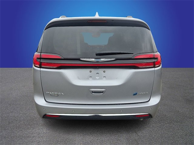 Used 2021 Chrysler Pacifica Limited w/ Premium & Safety Sphere Group image 5