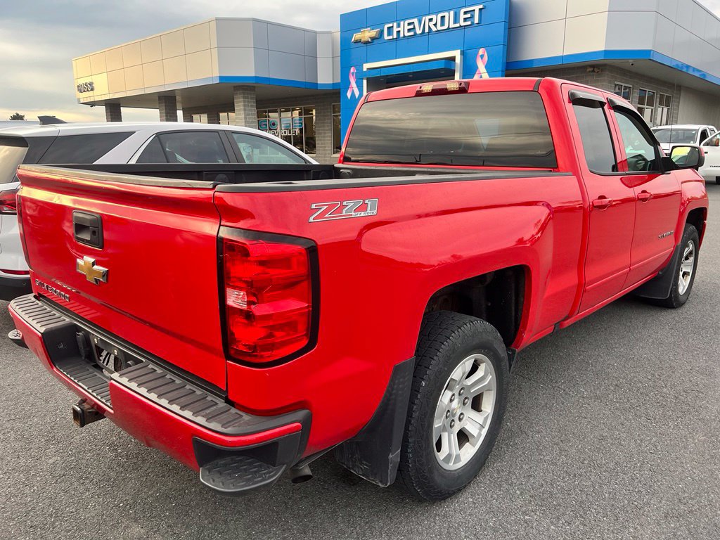 Certified 2017 Chevrolet Silverado 1500 LT w/ All Star Edition AWD/4WD image 3