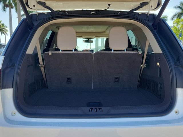 Certified 2024 Lincoln Aviator Reserve w/ Equipment Group 201A RWD image 12