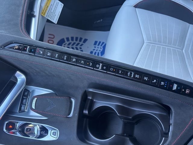 Used 2023 Chevrolet Corvette Stingray Premium Cpe w/ Z51 Performance Package image 13