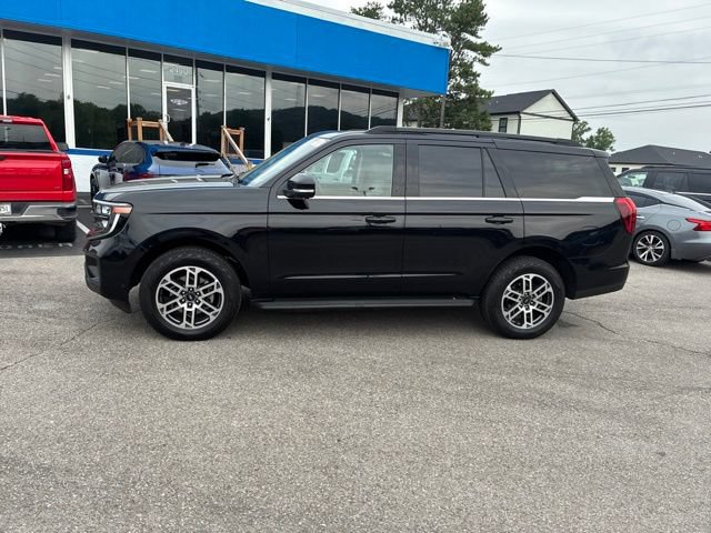 Used 2025 Ford Expedition Active AWD/4WD image 15