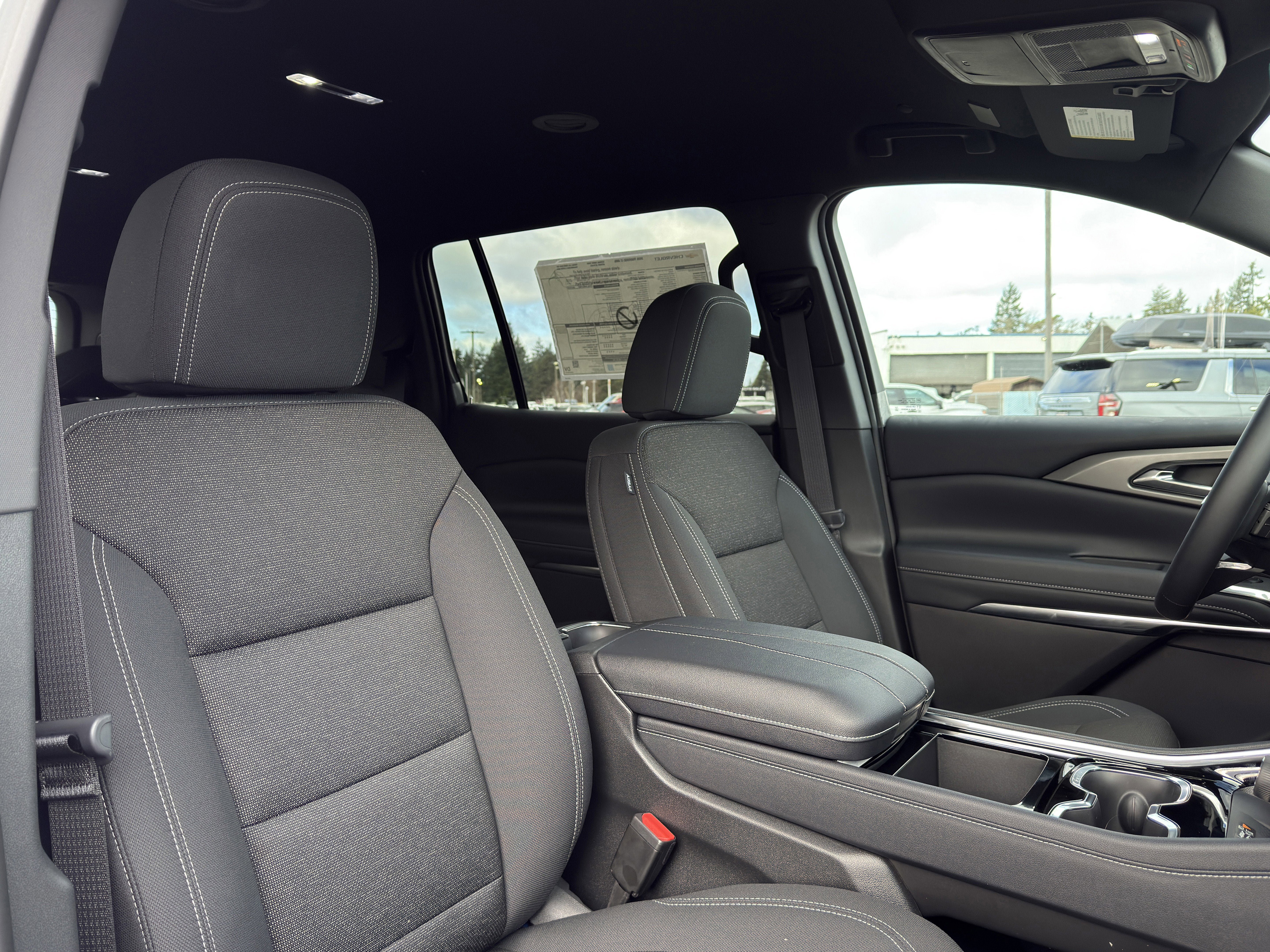 New 2026 Chevrolet Traverse LT w/ Driver Confidence Package AWD/4WD image 22