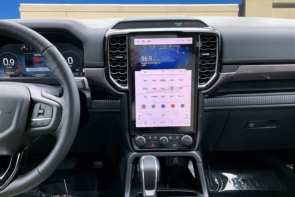 New 2025 Ford Ranger Lariat w/ Trailer Tow Package image 6
