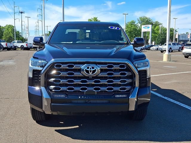 Used 2024 Toyota Tundra Platinum AWD/4WD image 2