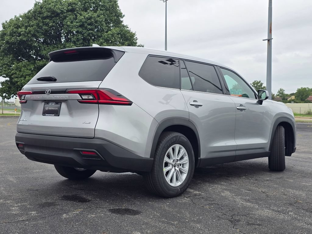 New 2026 Toyota Grand Highlander AWD Hybrid image 17
