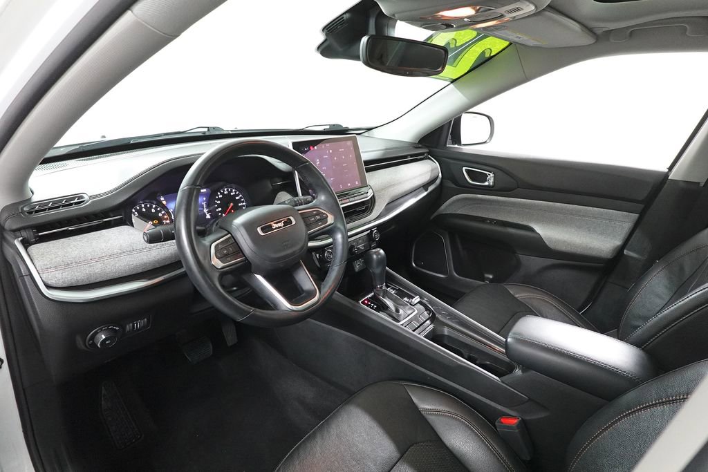 Used 2022 Jeep Compass Latitude w/ Sun and Sound Group image 14