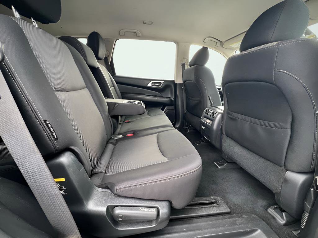 Used 2019 Nissan Pathfinder S image 25