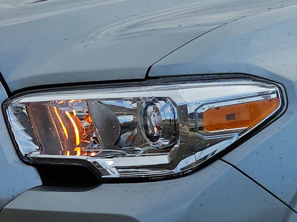 Used 2023 Toyota Tacoma SR image 28