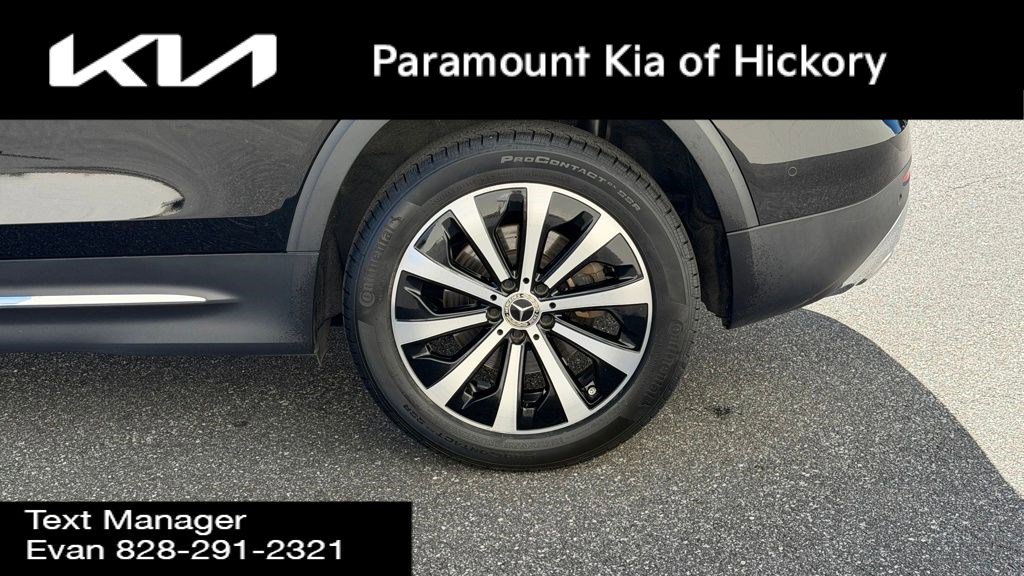 Used 2022 Mercedes-Benz GLB 250 4MATIC image 2