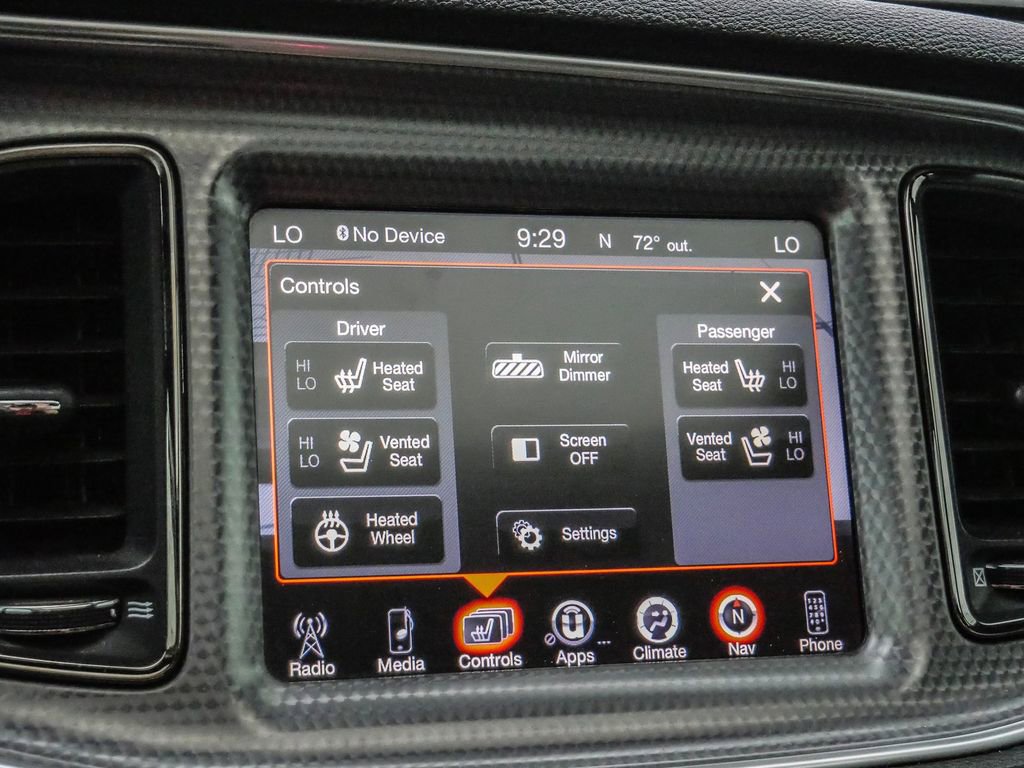 Used 2016 Dodge Challenger SRT Hellcat image 31