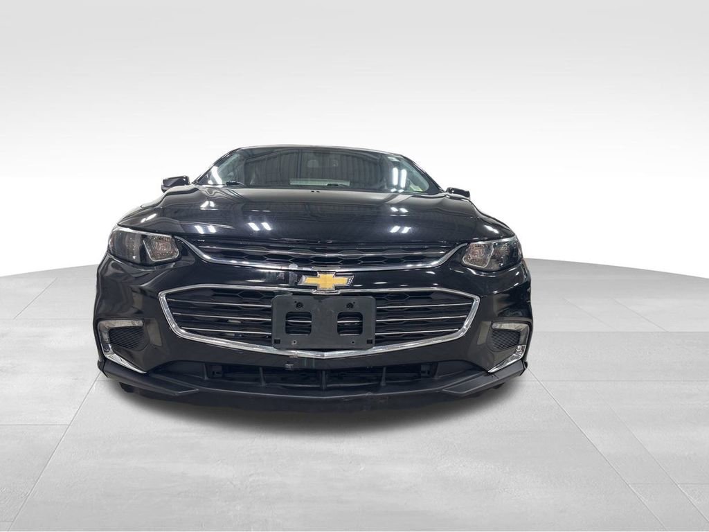Used 2017 Chevrolet Malibu LT image 5