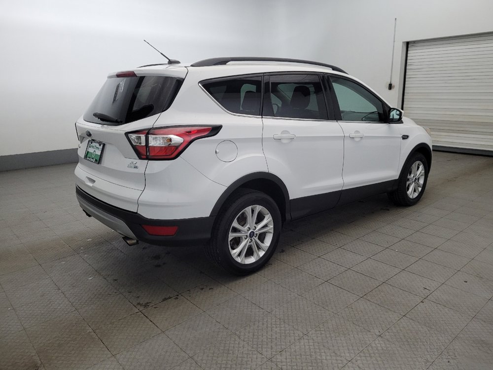 Used 2018 Ford Escape SE image 10