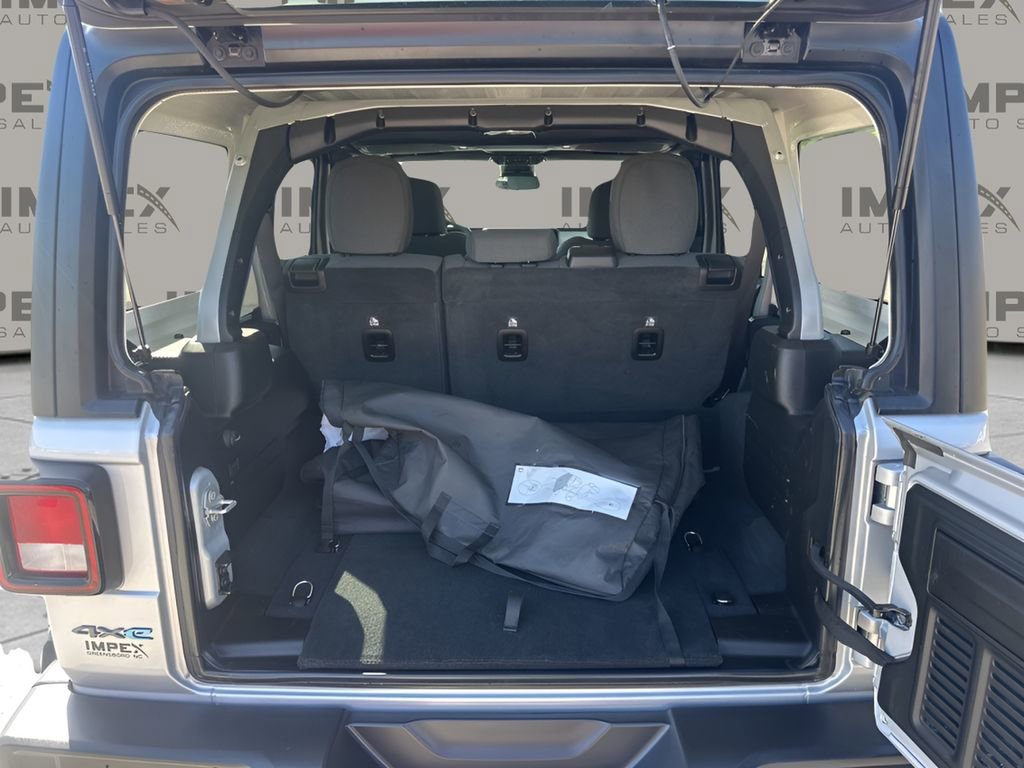 Used 2024 Jeep Wrangler Unlimited w/ Convenience Group image 26