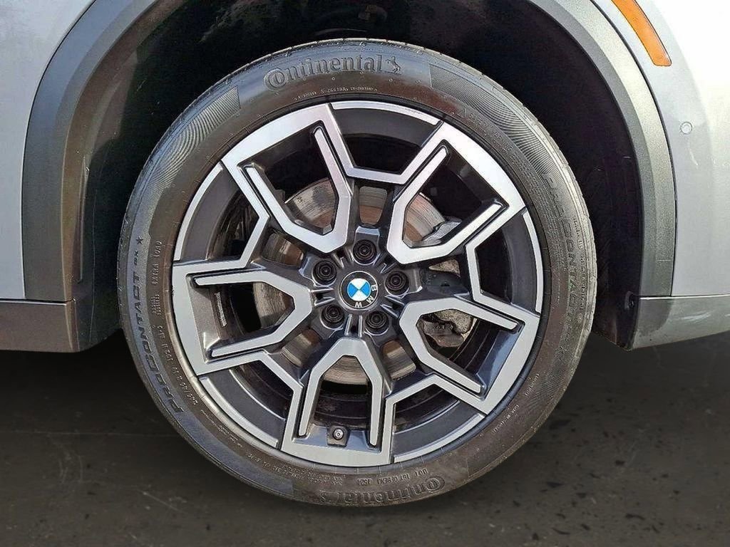Used 2025 BMW X2 xDrive28i image 8