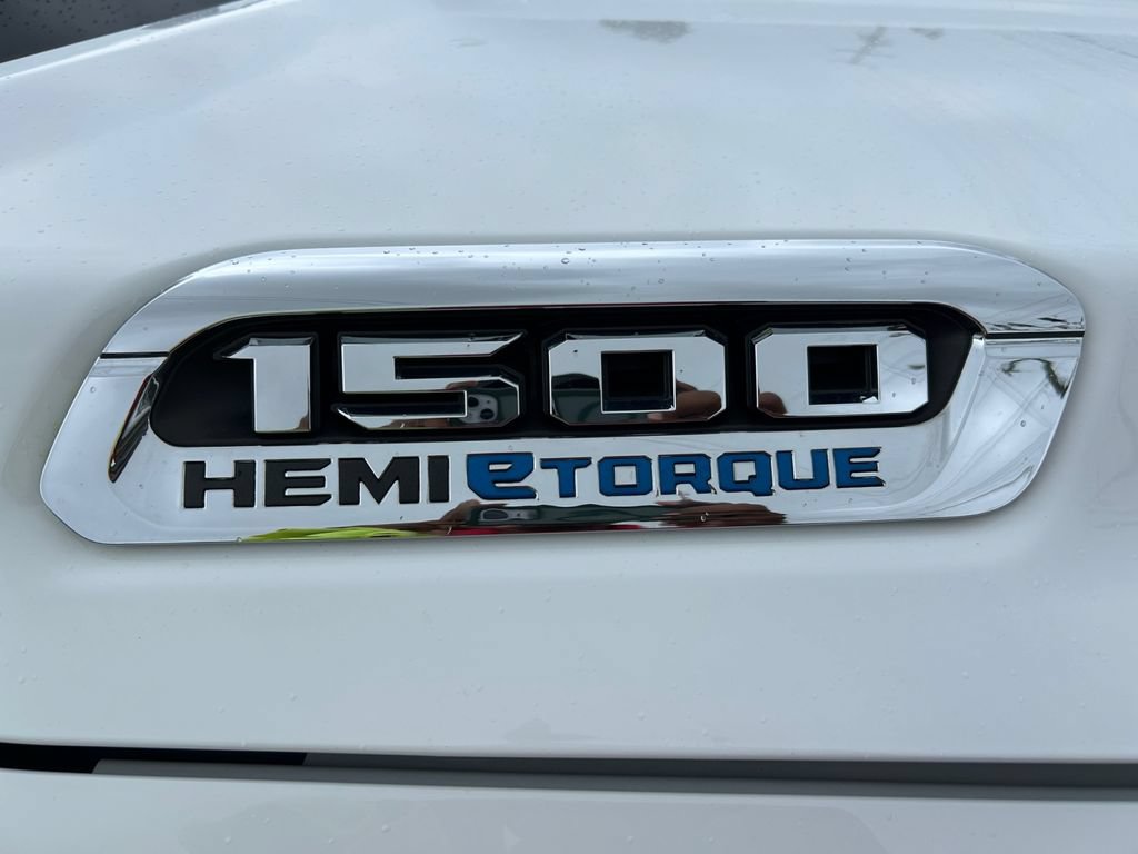 Used 2023 RAM 1500 Big Horn AWD/4WD image 18