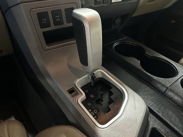 Used 2012 Toyota Sequoia Limited AWD/4WD image 27