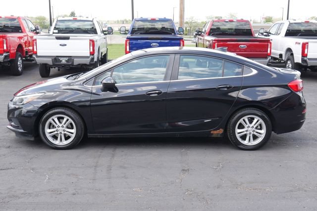Used 2016 Chevrolet Cruze LT w/ Convenience Package FWD image 7