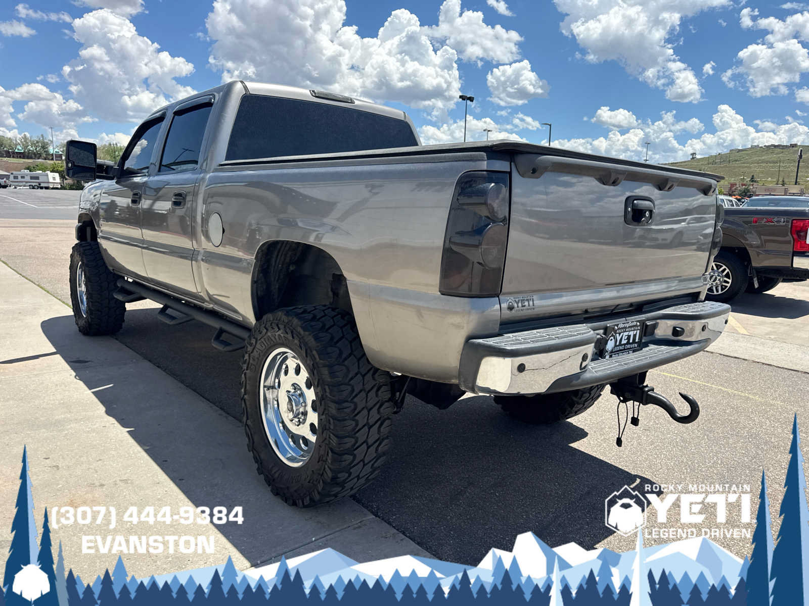 Used 2007 Chevrolet Silverado 2500 LT w/ Heavy-Duty Power Package AWD/4WD image 5