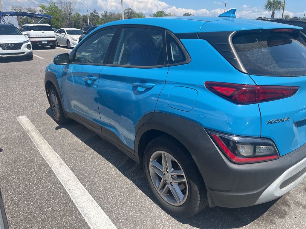 Used 2022 Hyundai Kona SE image 5