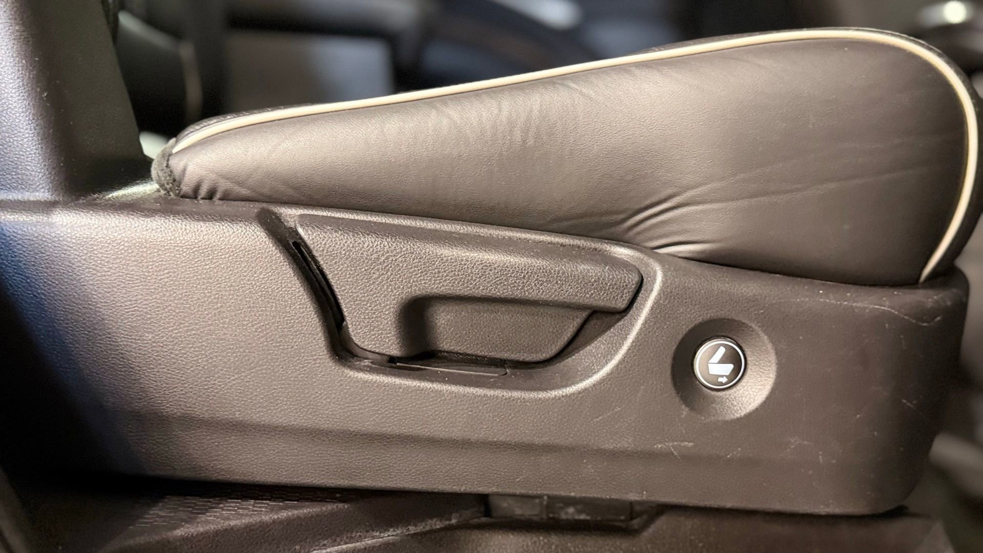 Used 2017 Acura MDX SH-AWD w/ Advance Package image 71