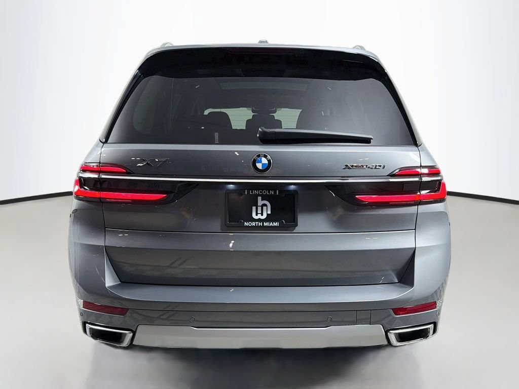 Used 2024 BMW X7 xDrive40i AWD/4WD image 6