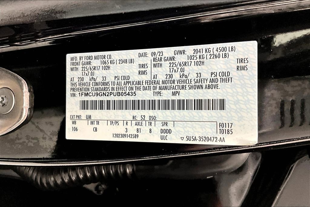 Used 2023 Ford Escape Active image 40