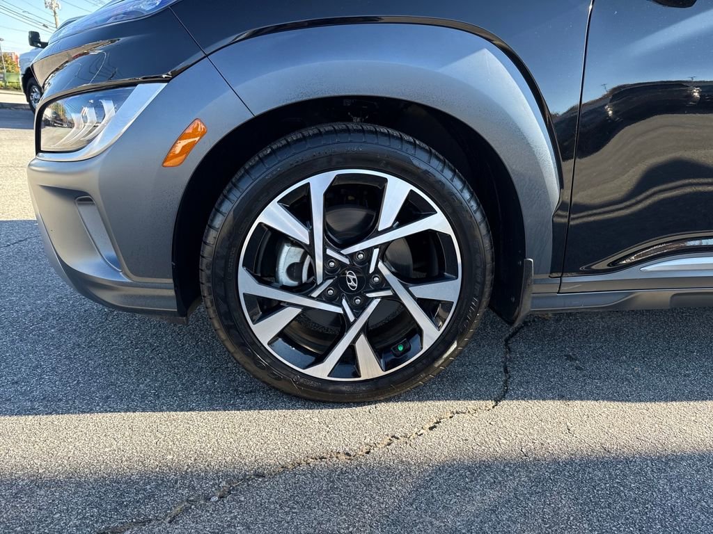Used 2023 Hyundai Kona Limited w/ Cargo Package image 34