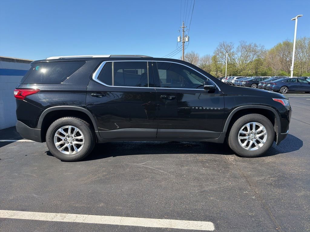 Used 2018 Chevrolet Traverse LT image 6