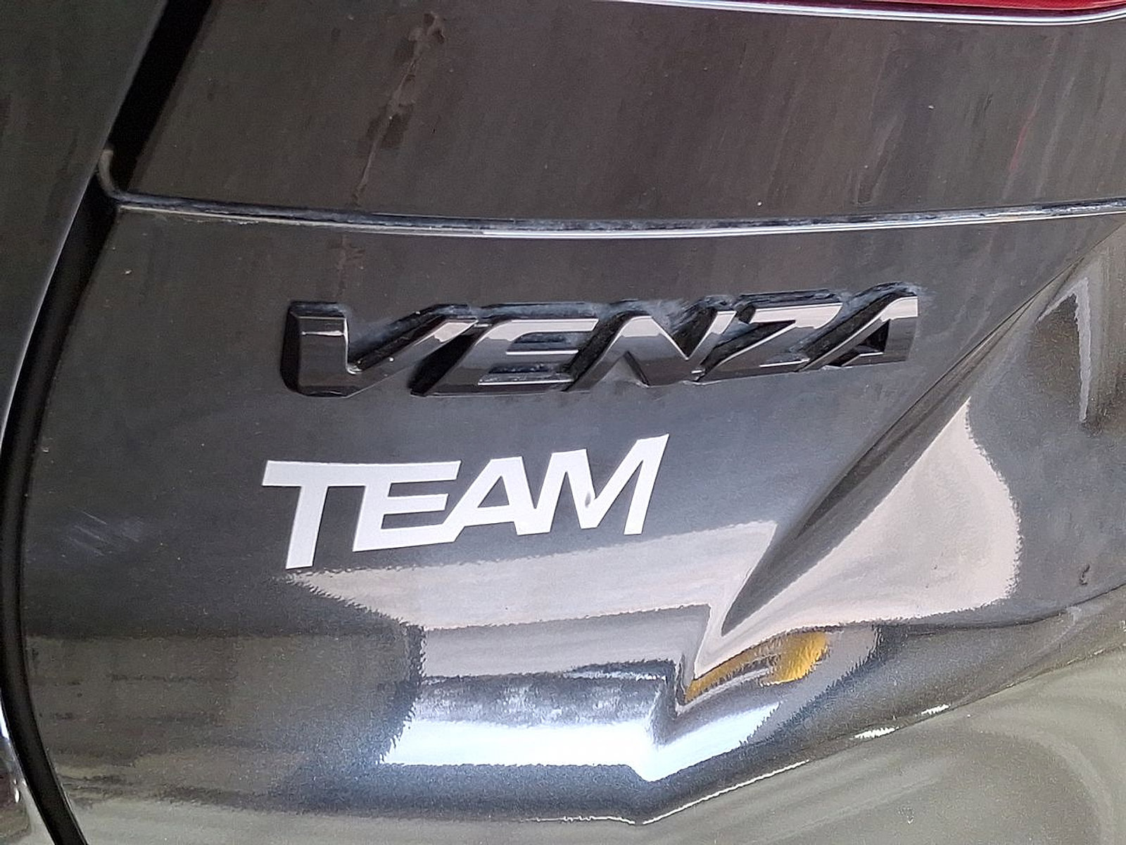 Certified 2024 Toyota Venza Nightshade image 23