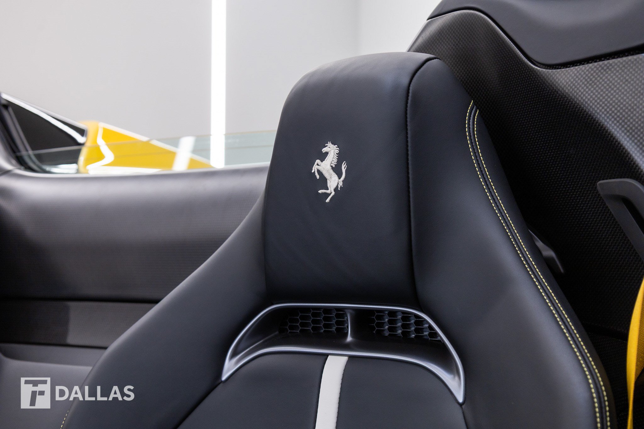 Used 2024 Ferrari SF90 Spider AWD/4WD image 28