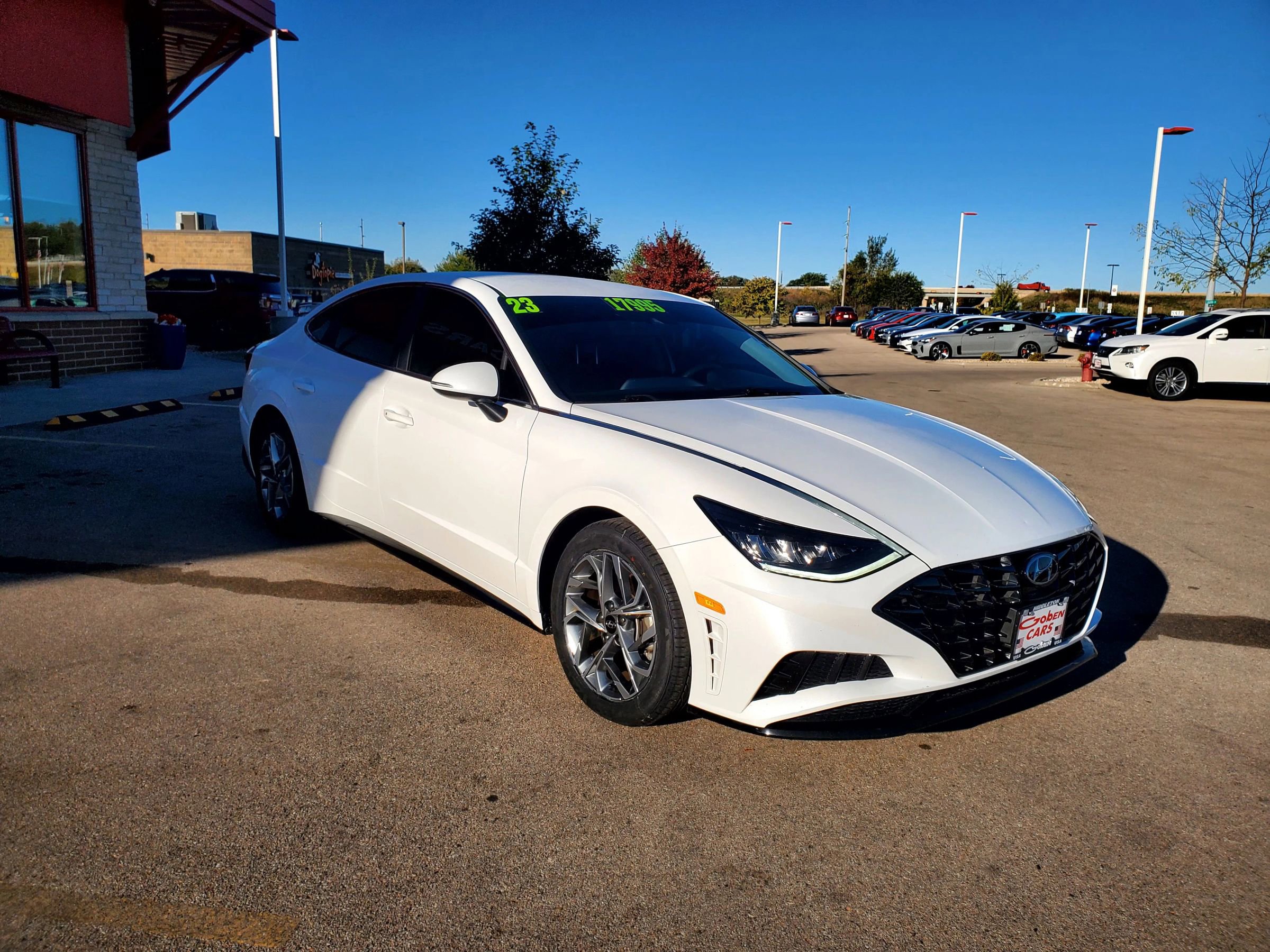 Used 2023 Hyundai Sonata SEL image 3