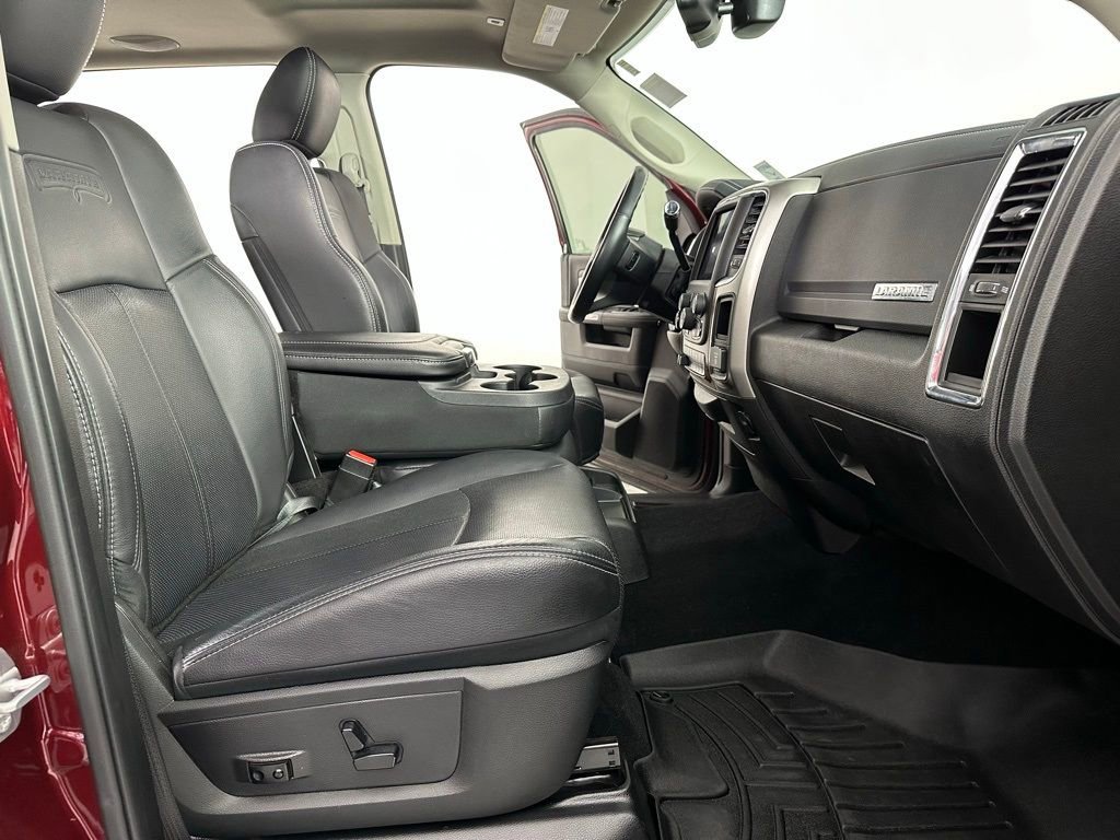 Used 2018 RAM 3500 Laramie image 28